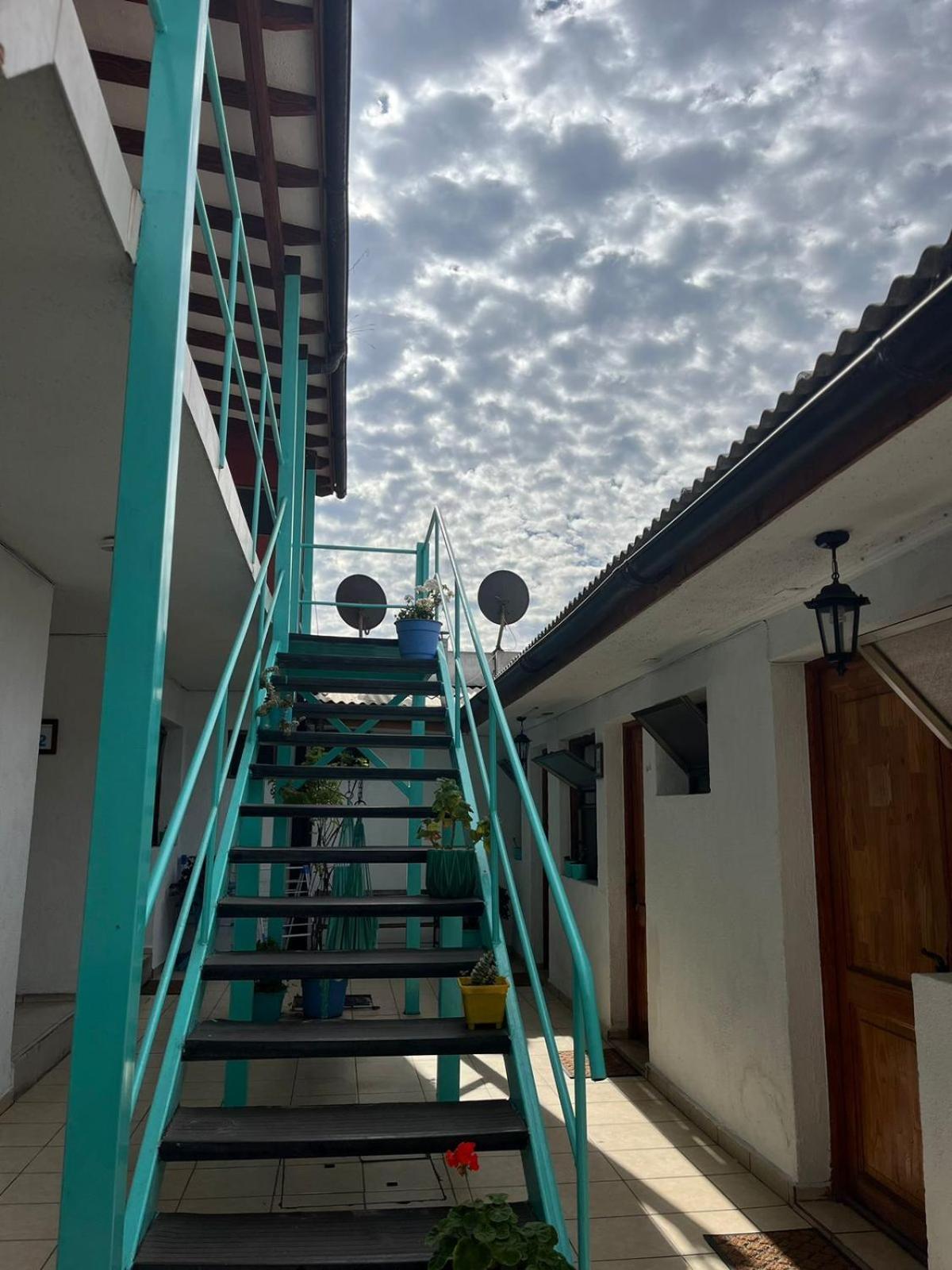 لا سيرينا Hostal Avenue المظهر الخارجي الصورة