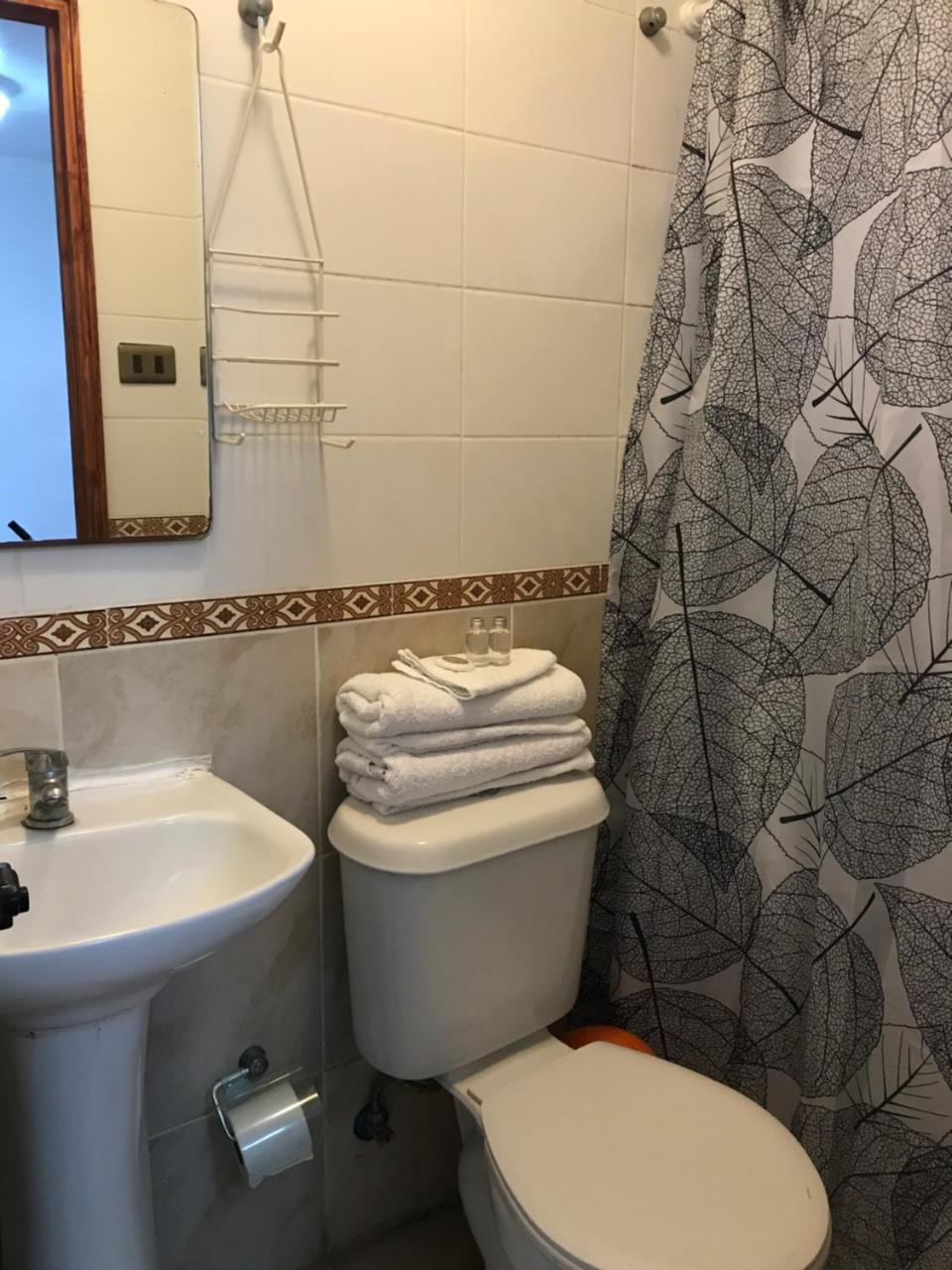 لا سيرينا Hostal Avenue المظهر الخارجي الصورة